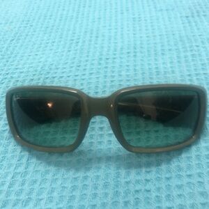 Ray Ban green wrap around frames with gradient lenses comes w case EUC